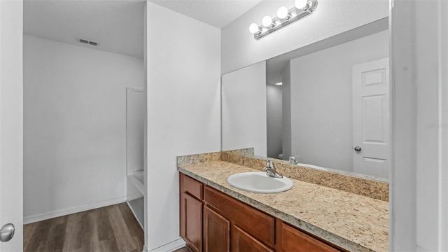 800 WOODLARK DRIVE, Haines City, FL 33844