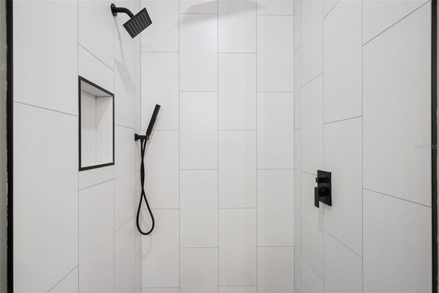 420 E 10TH STREET, Apopka, FL 32703