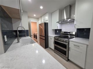 2200 South Fort Apache Road 1048, Las Vegas, NV 89117