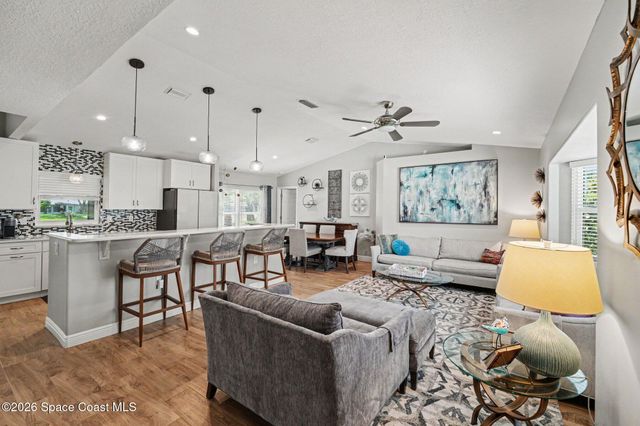 681 Sheridan Woods Drive, Melbourne, FL 32904