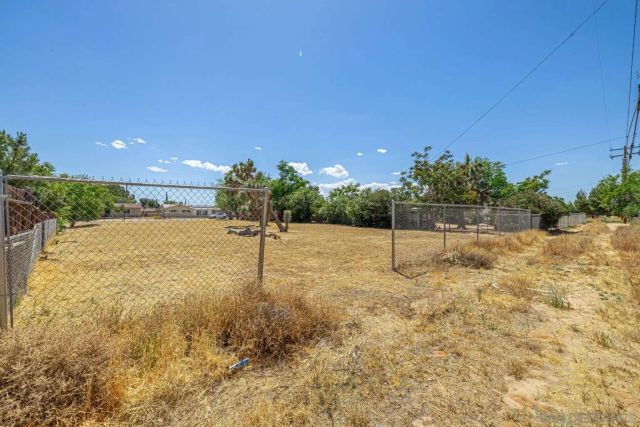 0 Vine ST 6, Hesperia, CA 92345