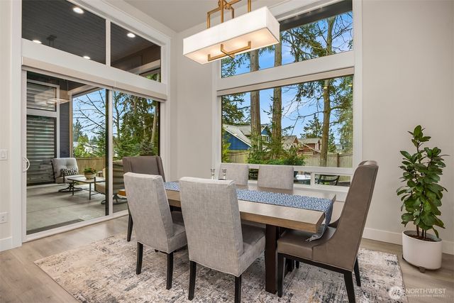 139 Duane Lane NW, Bainbridge Island, WA 98110