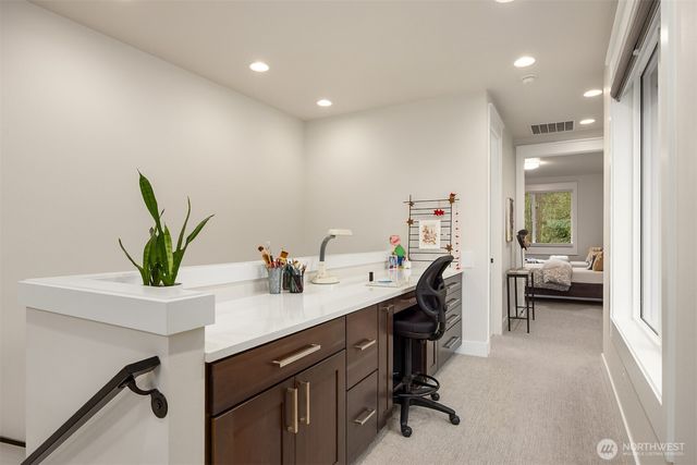 139 Duane Lane NW, Bainbridge Island, WA 98110