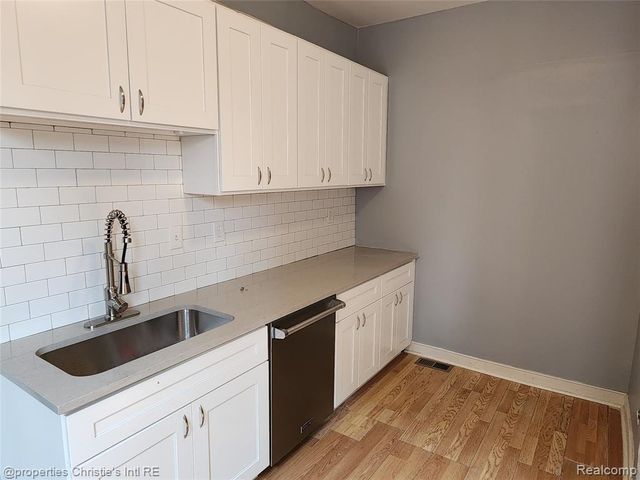 4207 4th Street 3, Detroit, MI 48201