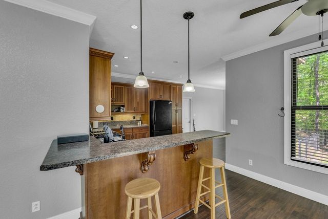 160 Eagles Bluff Cir, Spencer, TN 38585