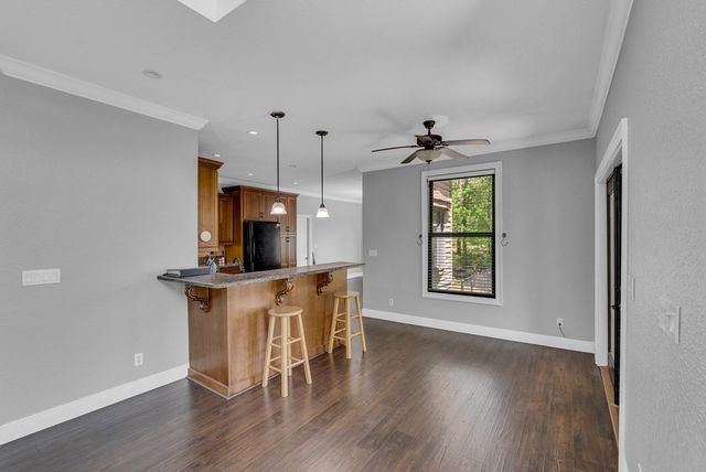 160 Eagles Bluff Cir, Spencer, TN 38585