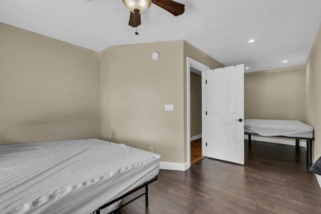 160 Eagles Bluff Cir, Spencer, TN 38585
