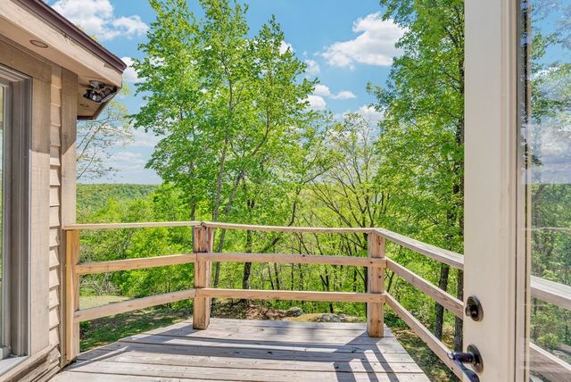 160 Eagles Bluff Cir, Spencer, TN 38585