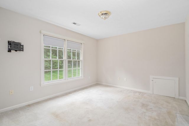 475 Wentworth LN, Daleville, VA 24083