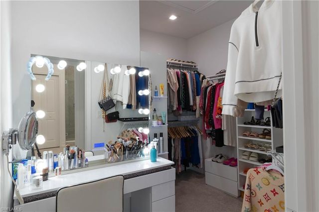 7510 Rockefeller DR, Naples, FL 34119