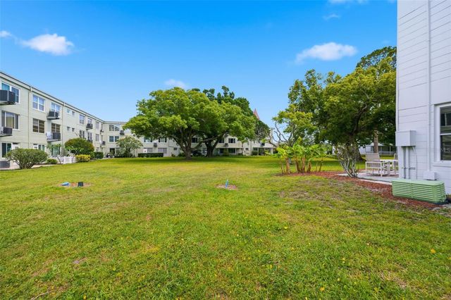 2381 ECUADORIAN WAY 45, Clearwater, FL 33763