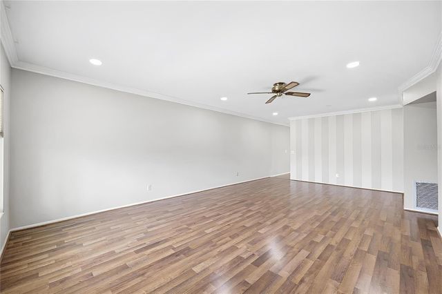 2381 ECUADORIAN WAY 45, Clearwater, FL 33763
