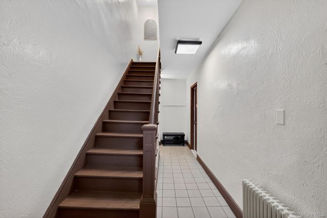 7619 Ditmars Boulevard 1, East Elmhurst, NY 11370