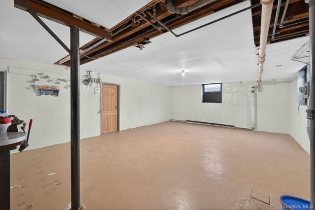 7619 Ditmars Boulevard 1, East Elmhurst, NY 11370