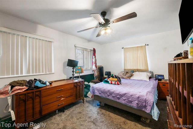 2065 Ridgemont Street, Commerce Twp, MI 48382