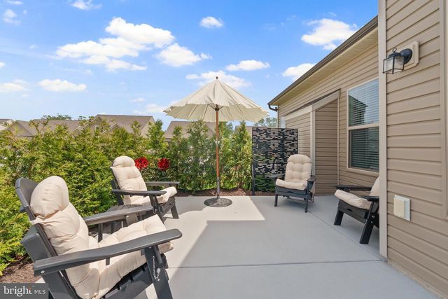 46408 REDDISH KNOB DR, Sterling, VA 20164