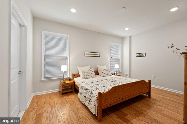 46408 REDDISH KNOB DR, Sterling, VA 20164