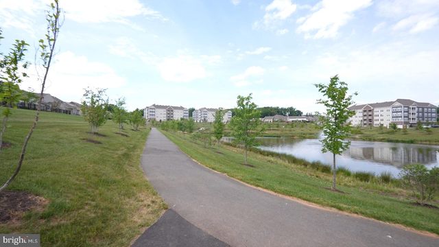 46408 REDDISH KNOB DR, Sterling, VA 20164