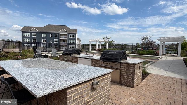 46408 REDDISH KNOB DR, Sterling, VA 20164