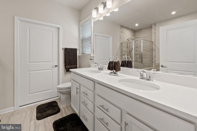 46408 REDDISH KNOB DR, Sterling, VA 20164