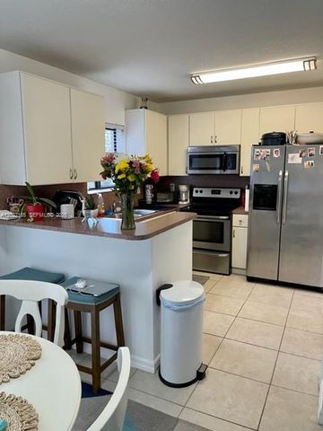 22801 SW 88th Pl 106, Cutler Bay, FL 33190