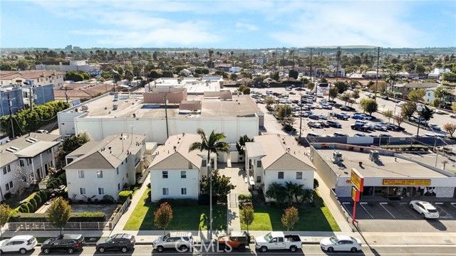 12320 Washington Pl, Culver City, CA 90066