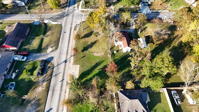 1097 Dewalt Street, Houston, TX 77088