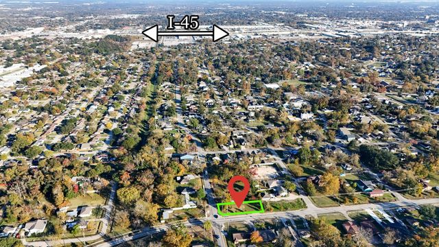 1097 Dewalt Street, Houston, TX 77088