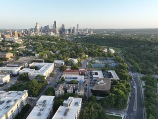 2414 Longview Street 202, Austin, TX 78705
