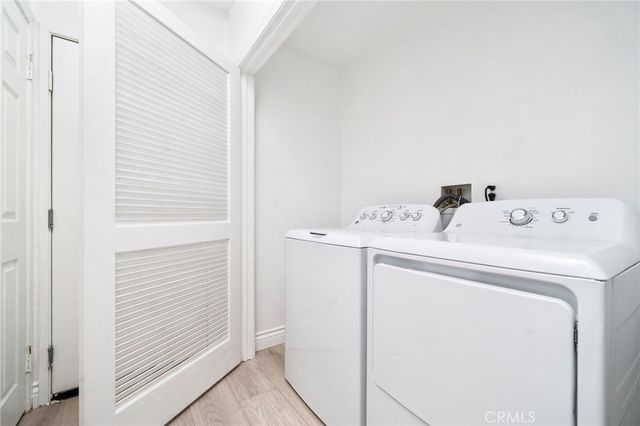 648 W 1st Street, Claremont, CA 91711