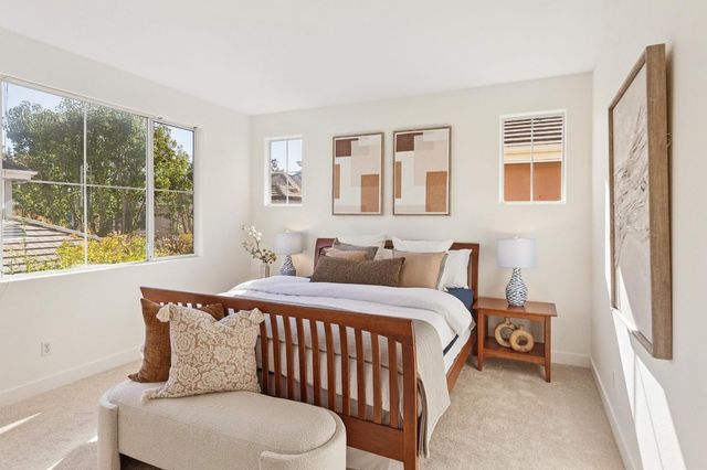 442 Whisman Park Drive, Mountain View, CA 94043