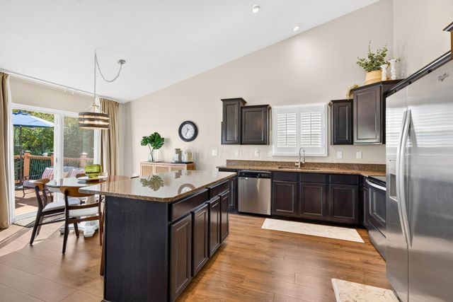 234 Rockbrook Crossing Avenue, Galloway, OH 43119
