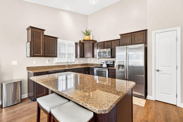 234 Rockbrook Crossing Avenue, Galloway, OH 43119