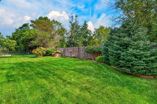 234 Rockbrook Crossing Avenue, Galloway, OH 43119