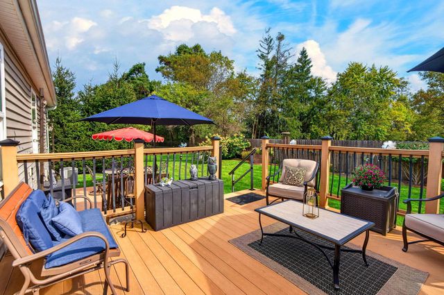 234 Rockbrook Crossing Avenue, Galloway, OH 43119
