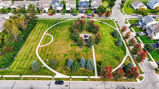 234 Rockbrook Crossing Avenue, Galloway, OH 43119