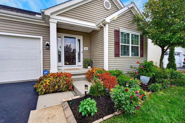 234 Rockbrook Crossing Avenue, Galloway, OH 43119
