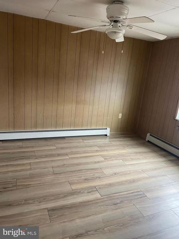 221 GRAND AVE, Cumberland, MD 21502