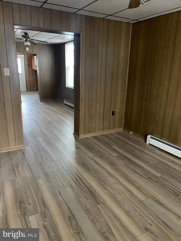 221 GRAND AVE, Cumberland, MD 21502