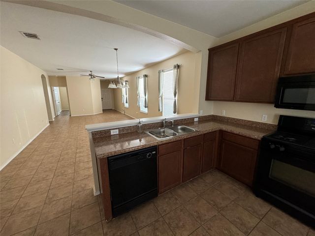 147 Pine Arbol PASS, Buda, TX 78610