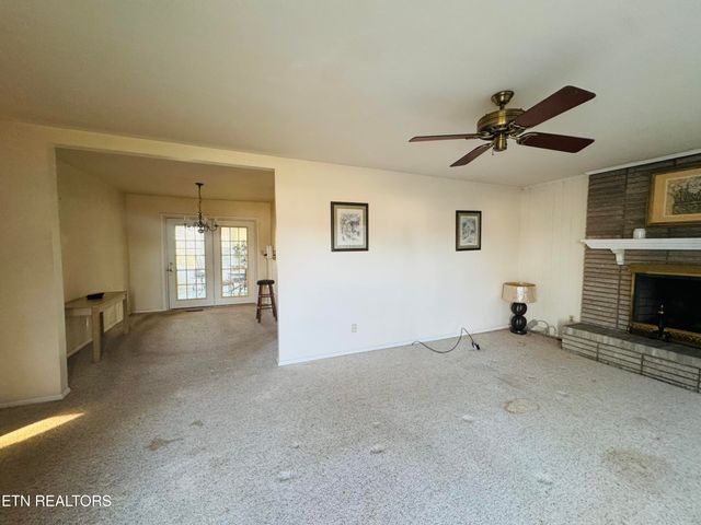 508 Scenic Drive, Clinton, TN 37716