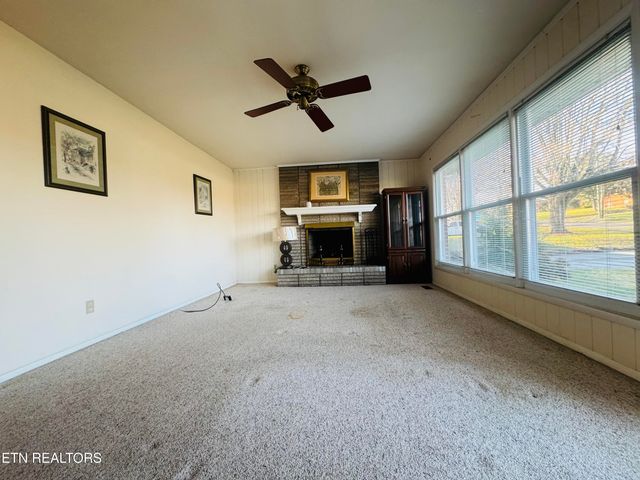 508 Scenic Drive, Clinton, TN 37716