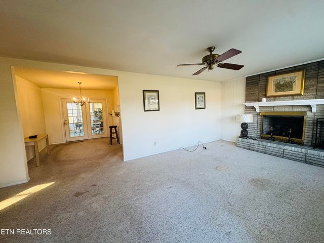 508 Scenic Drive, Clinton, TN 37716