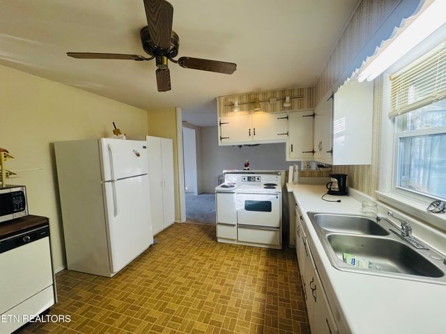 508 Scenic Drive, Clinton, TN 37716