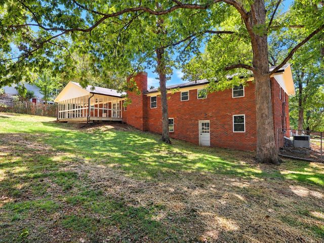 1504 17th St, NW, Cleveland, TN 37311