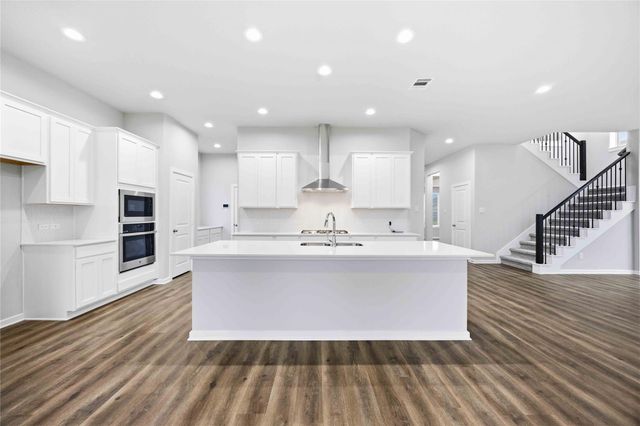 2808 Gran Castillo Drive, La Marque, TX 77568