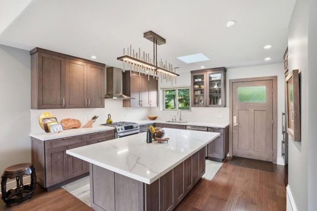 207 Hacienda Carmel, Carmel, CA 93923