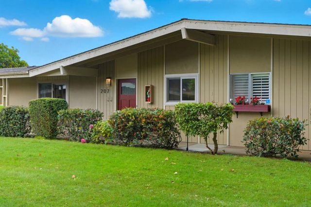 207 Hacienda Carmel, Carmel, CA 93923