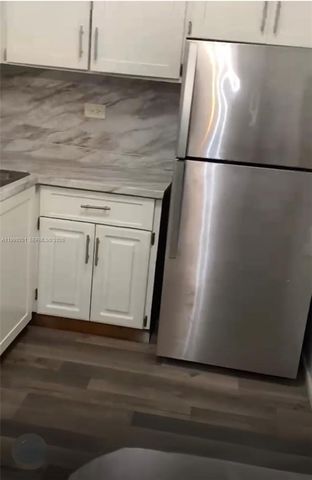 7060 NW 179th St 211, Hialeah, FL 33015