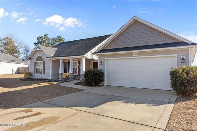 119 Yellowfoot Drive, Raeford, NC 28376